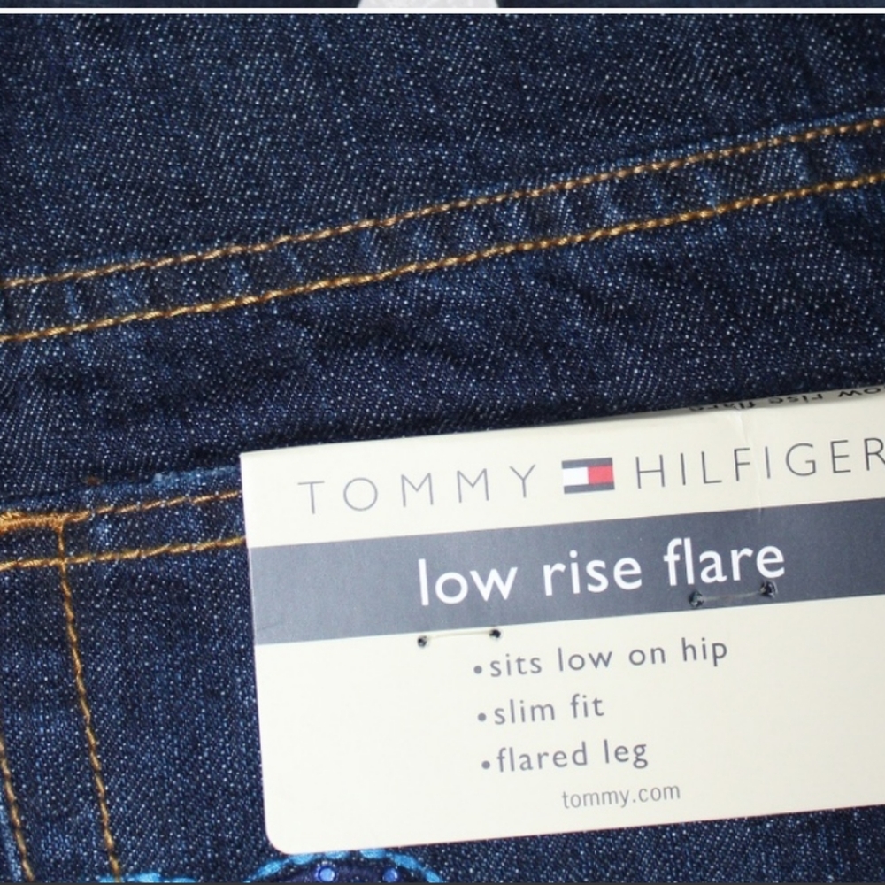NWT Tommy Hilfiger Low Rise Flare Jeans